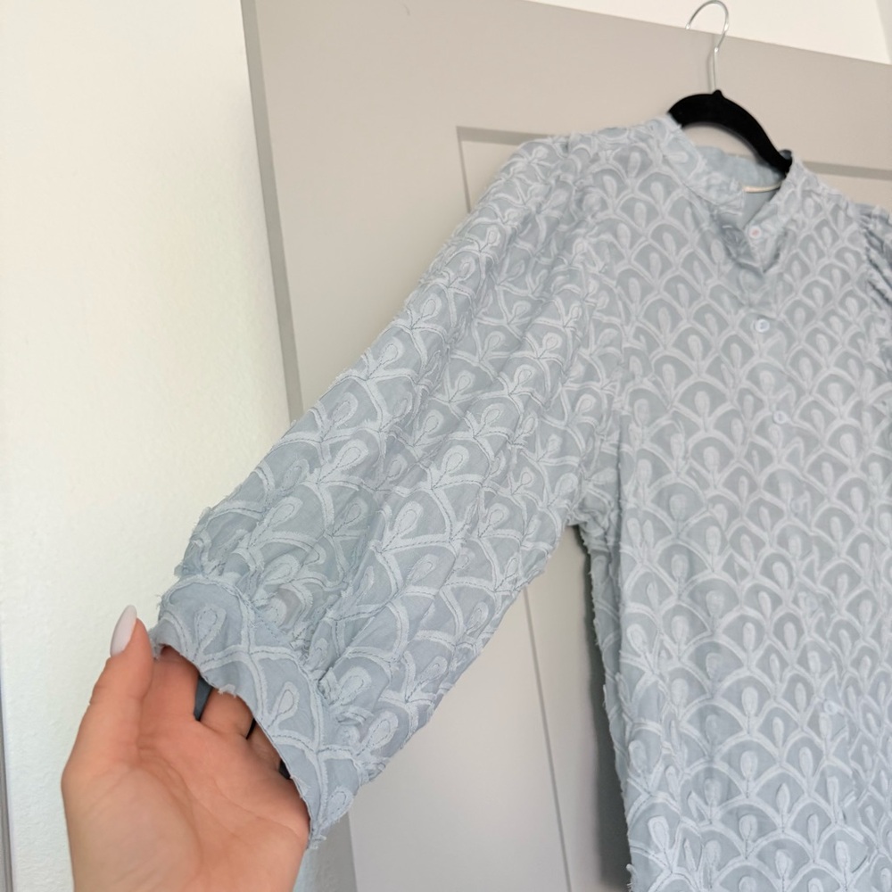 Anthropologie Pilcro Bella Femme Light Blue Button Down Top, 3/4 Puff Sleeve SM - Picture 5 of 12